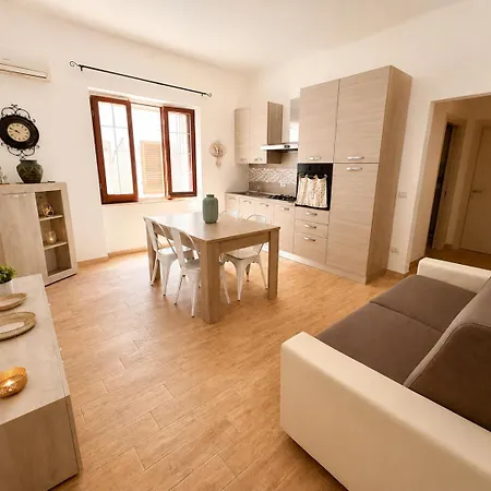 Elicriso 29 Private Courtyard Near Costa Smeralda Daire *