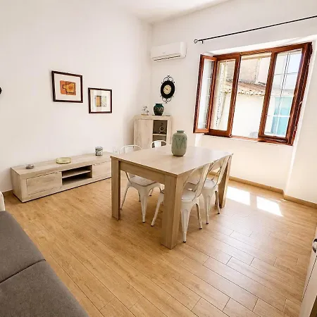 Daire Elicriso 29 Private Courtyard Near Costa Smeralda Olbia